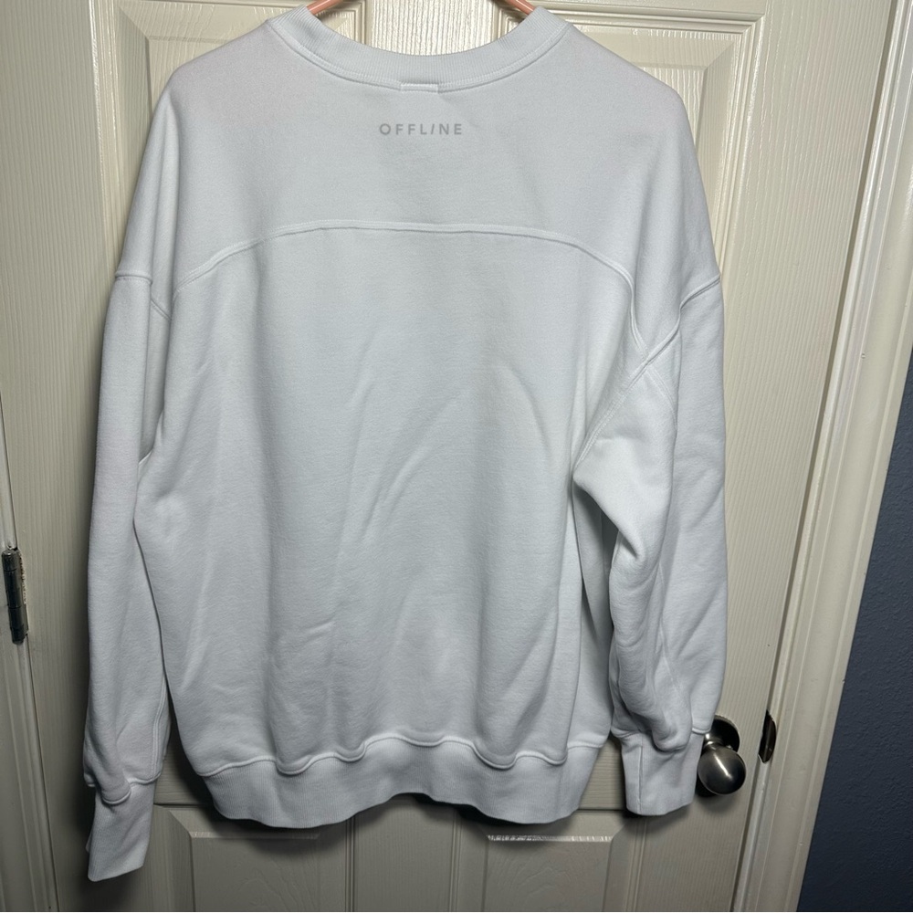 Women’s OFFLINE By Aerie Cloud Fleece Oversized Crewneck Sweatshirt, size Medium - Picture 10 of 13